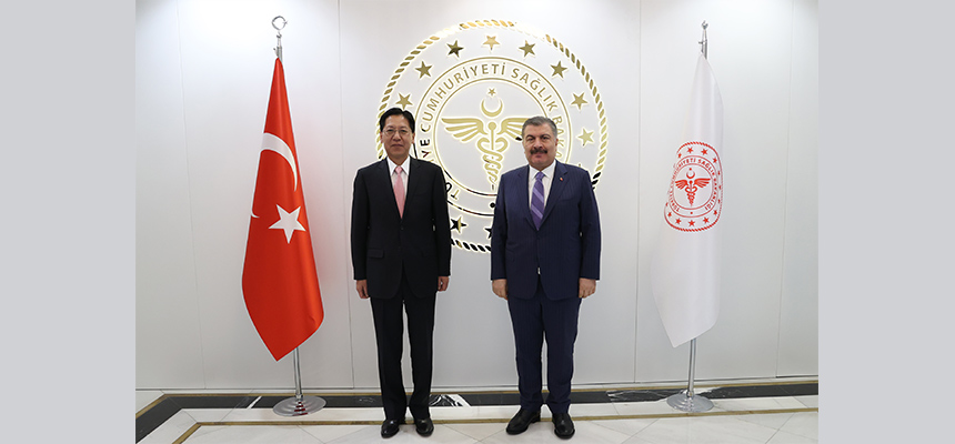 Sayın Bakanımız Dr. Fahrettin Koca’nın Çin Halk Cumhuriyeti Büyükelçisini Kabulü